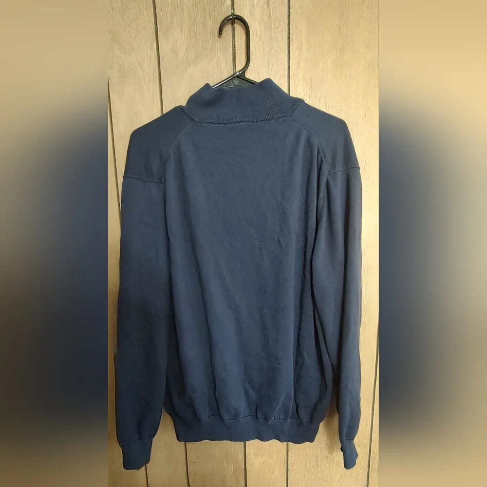 Jos A. Bank Men's Top - Picture 2 of 4